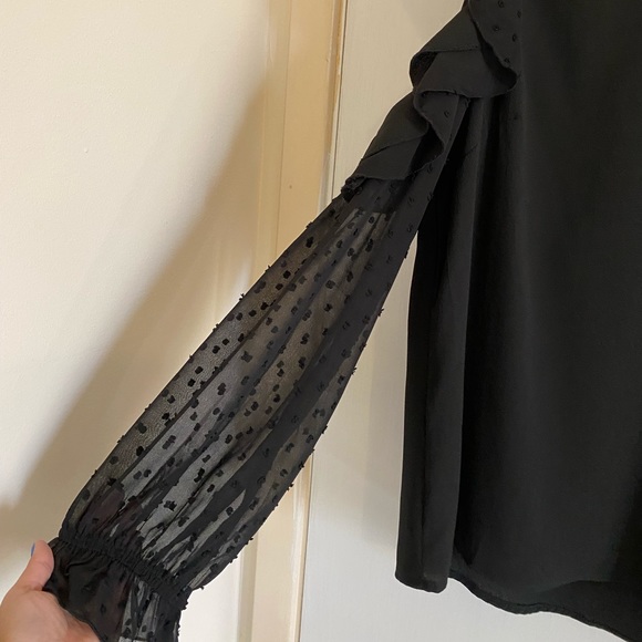 Umgee - Picture 2 of 12